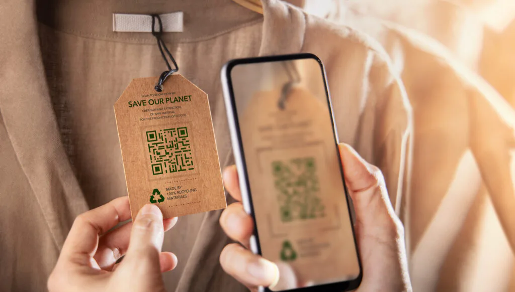 scanning sustainability label